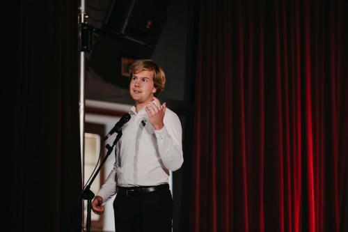 382131071_841673467958563_8861487865168453286_n